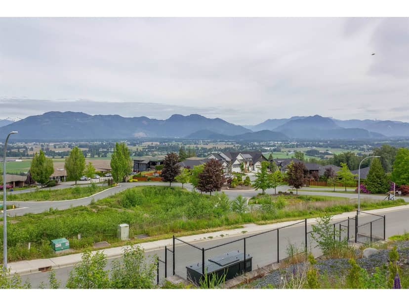 2 51076 FALLS COURT, Eastern Hillsides, Chilliwack