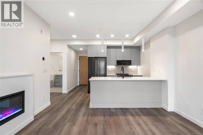 507 610 Lampson St, Esquimalt