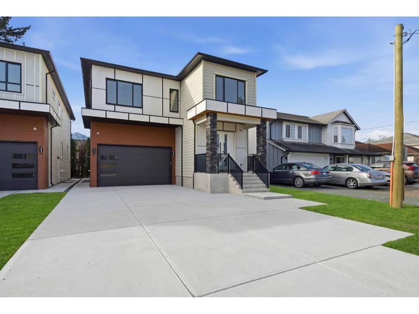 45122 WATSON ROAD, Sardis South, Chilliwack