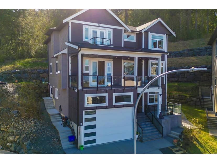 51150 FARMERS WAY, Eastern Hillsides, Chilliwack
