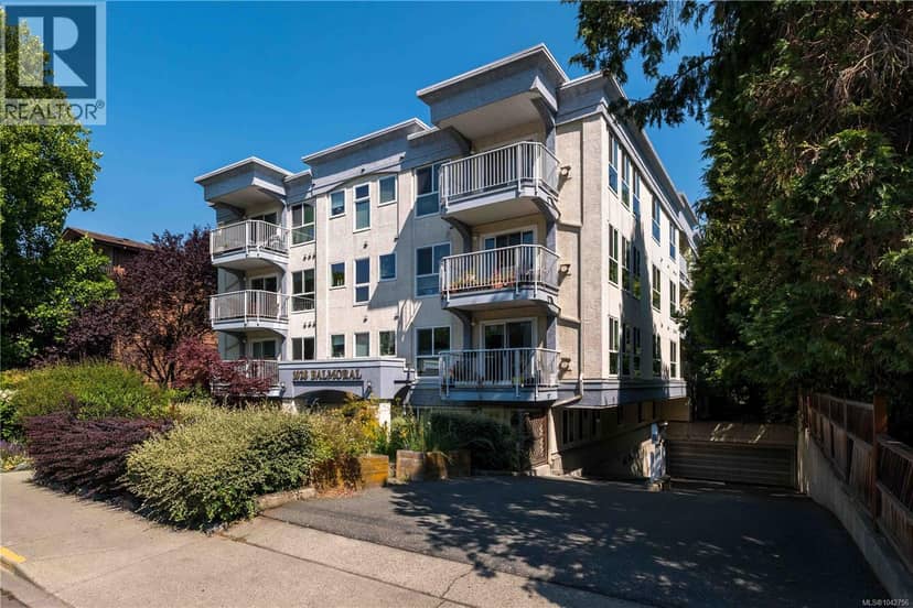 302 1028 Balmoral Rd, Victoria