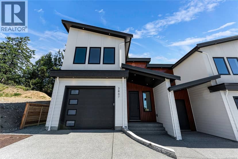 3847 Olympian Way, Langford