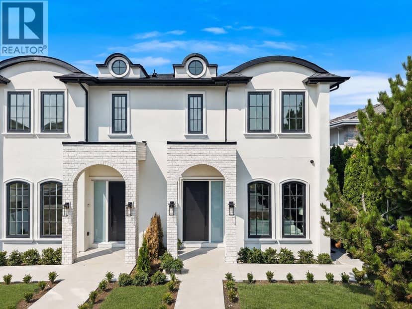 2 3737 Forest Street, Burnaby