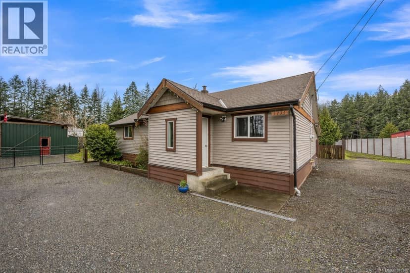 5733 Island Hwy N, Courtenay