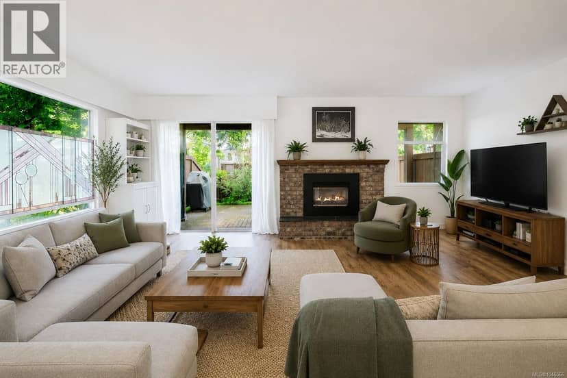 3 933 Admirals Rd, Esquimalt