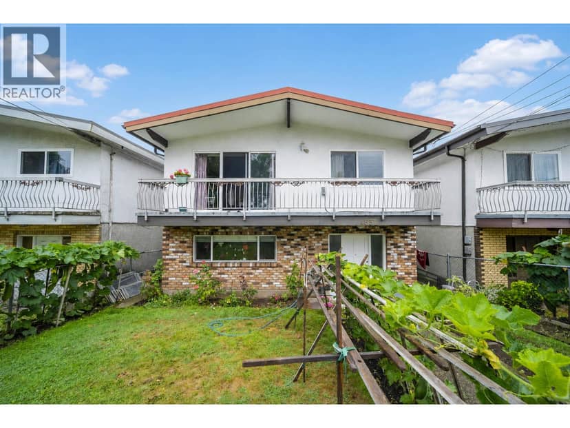 4657 Slocan Street, Vancouver