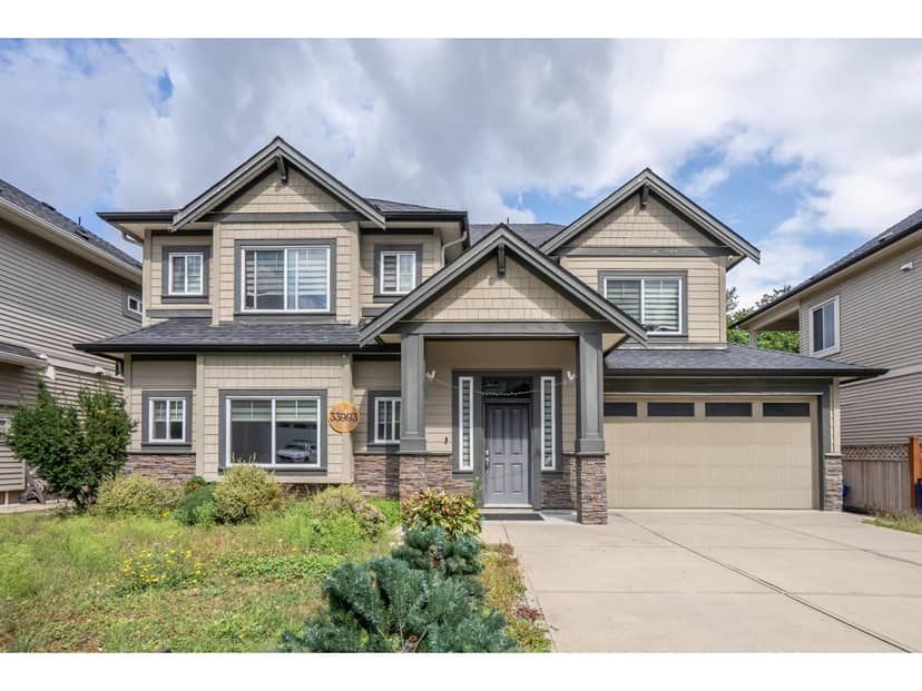 33993 McPhee Place, Mission