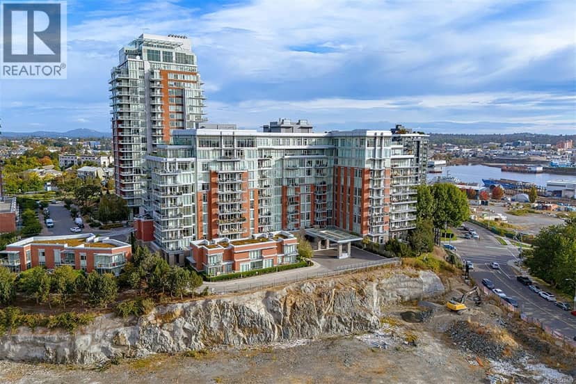 313 100 Saghalie Rd, Victoria