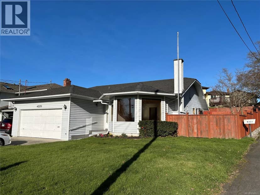 4225 Quadra St, Saanich