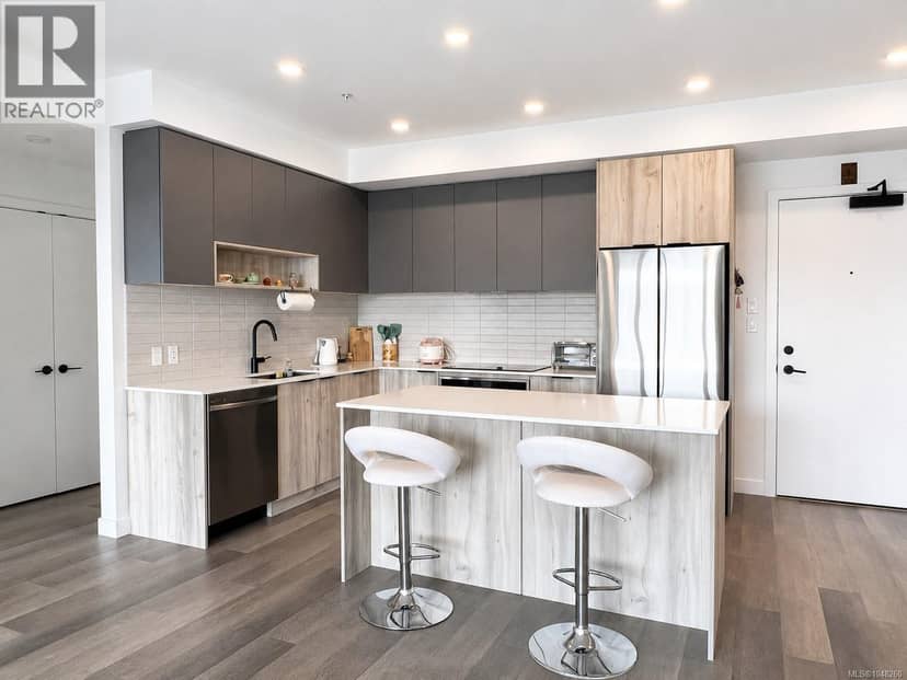 311 3564B Ryder Hesjedal Way, Colwood