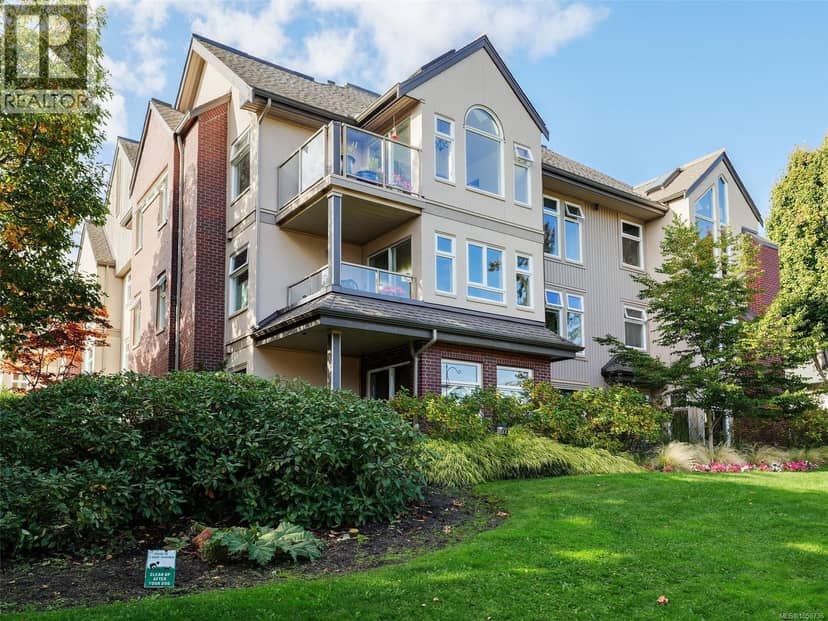301 837 Selkirk Ave, Esquimalt