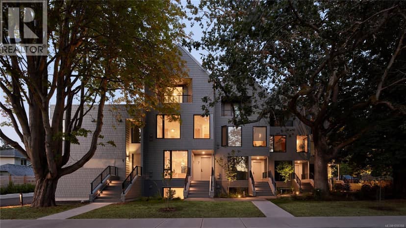 3 909 Redfern St, Victoria