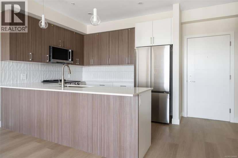 309 777 Station Ave, Langford