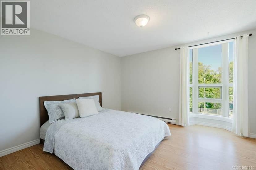 306 1545 Pandora Ave, Victoria