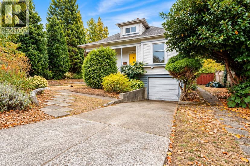 1215 Queens Ave, Victoria