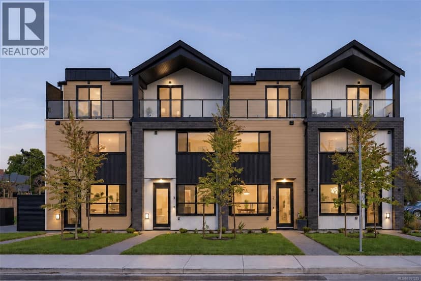 1 2100 Allenby St, Oak Bay