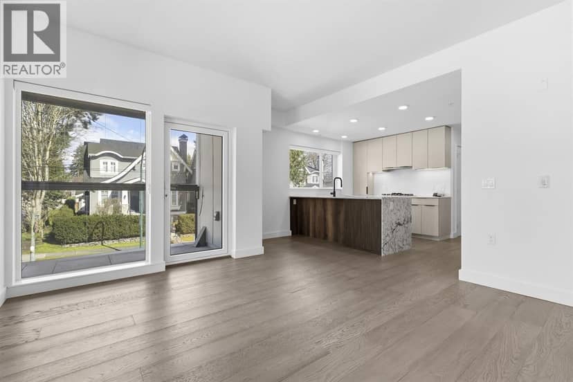 201 3590 W 39th Avenue, Vancouver
