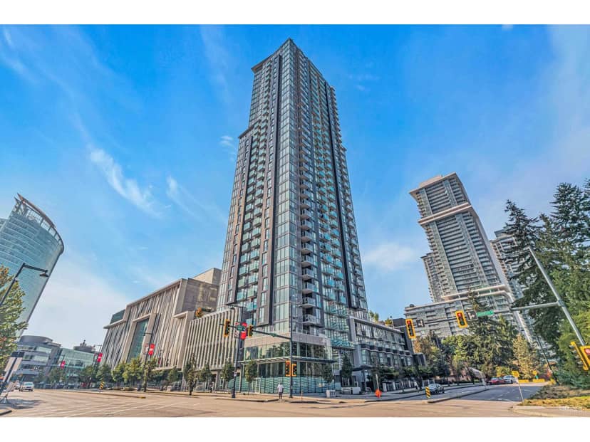 806 13438 Central Avenue, Surrey