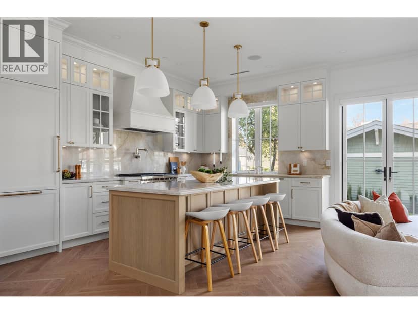 2 127 W 17th Avenue, Vancouver