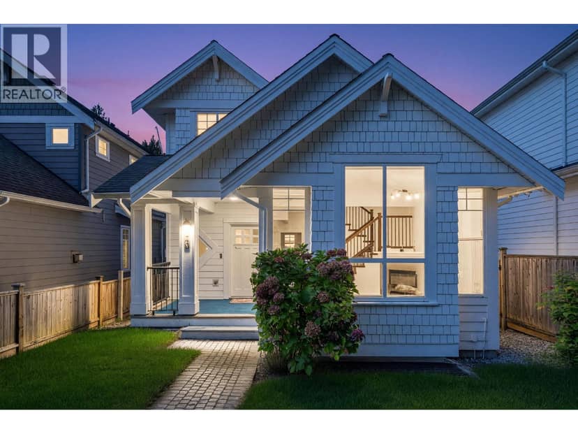 2411 George Street, North Vancouver