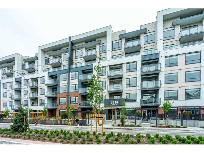 306 7936 206 Street, Langley