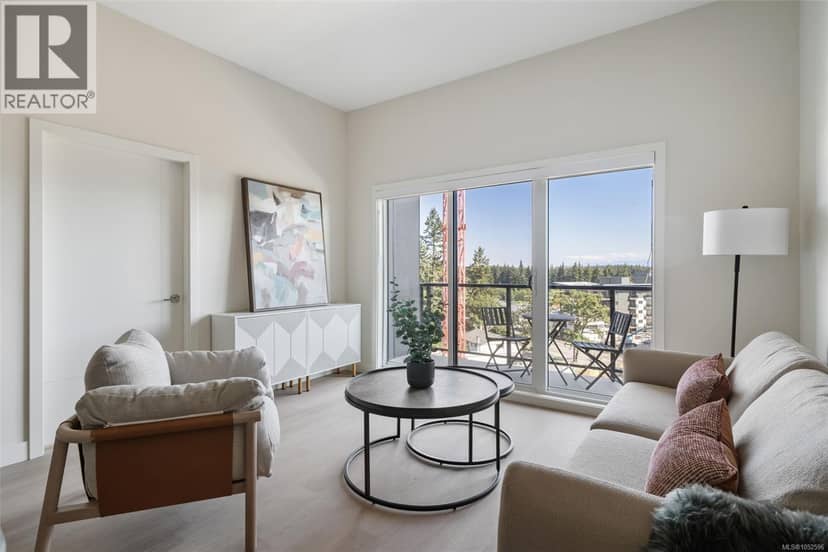 403 777 Station Ave, Langford