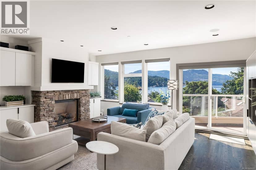 916 Grilse Lane, Central Saanich