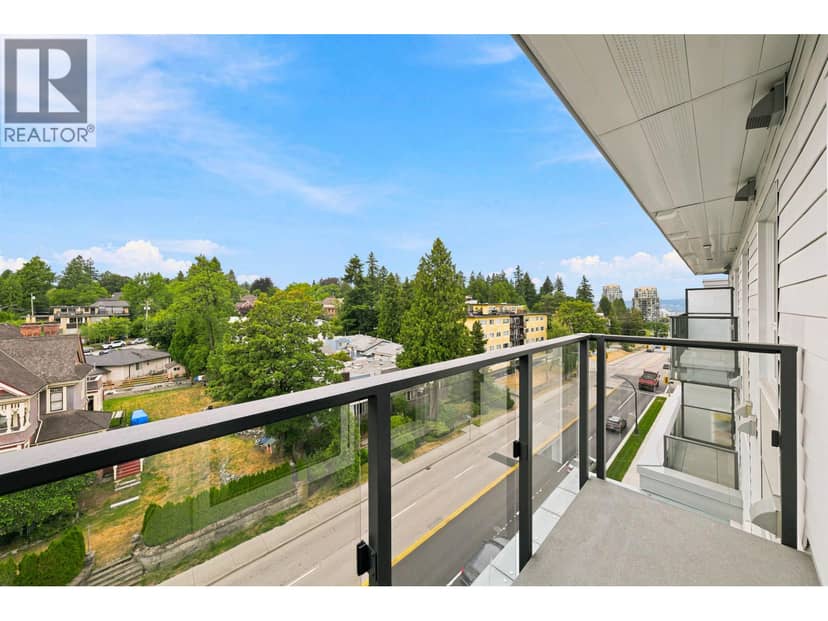 606 82 First Street, New Westminster