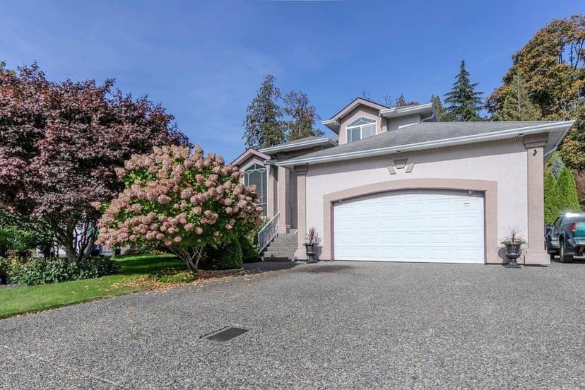 223 BALSAM AVENUE, Harrison Hot Springs, Harrison Hot Springs