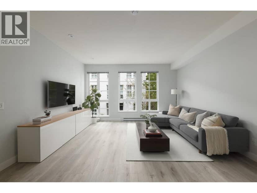 136 528 Foster Avenue, Coquitlam