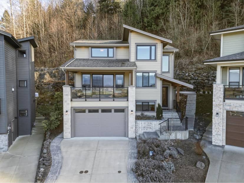 50 50778 LEDGESTONE PLACE, Eastern Hillsides, Chilliwack