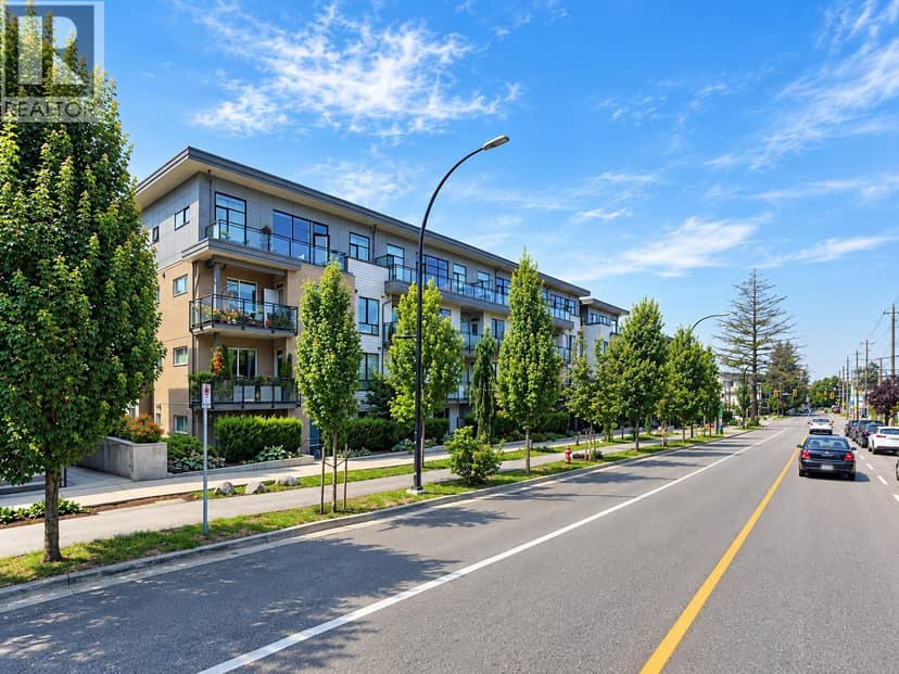 110 625 E 3rd Street, North Vancouver
