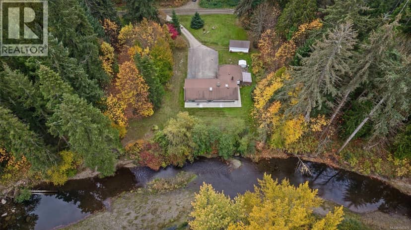 3054 Stephen Rd, Courtenay