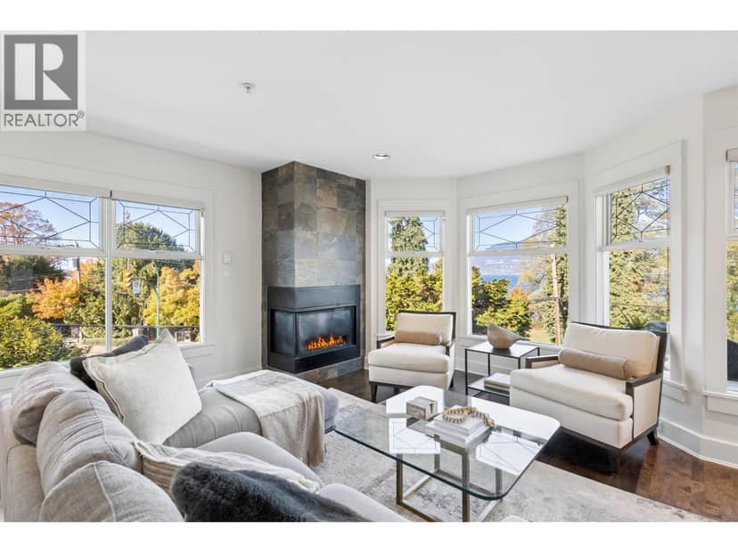 2697 York Avenue, Vancouver