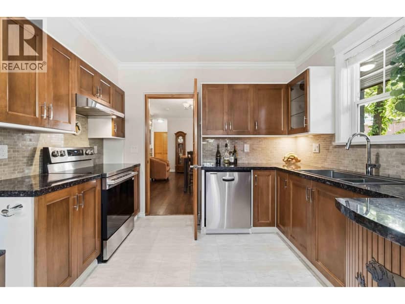 G01 3085 Primrose Lane, Coquitlam