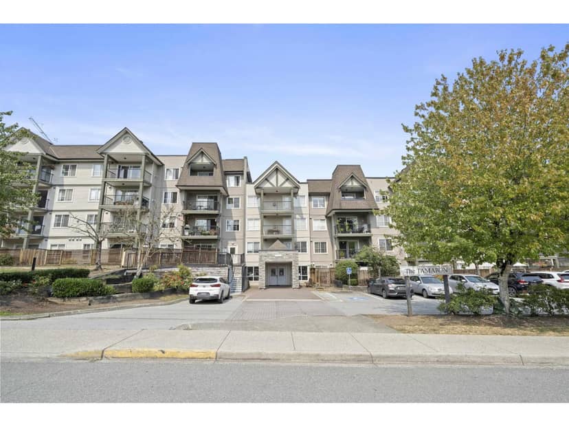 207 12083 92A Avenue, Surrey