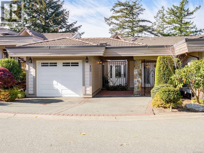 12 934 Boulderwood Rise, Saanich