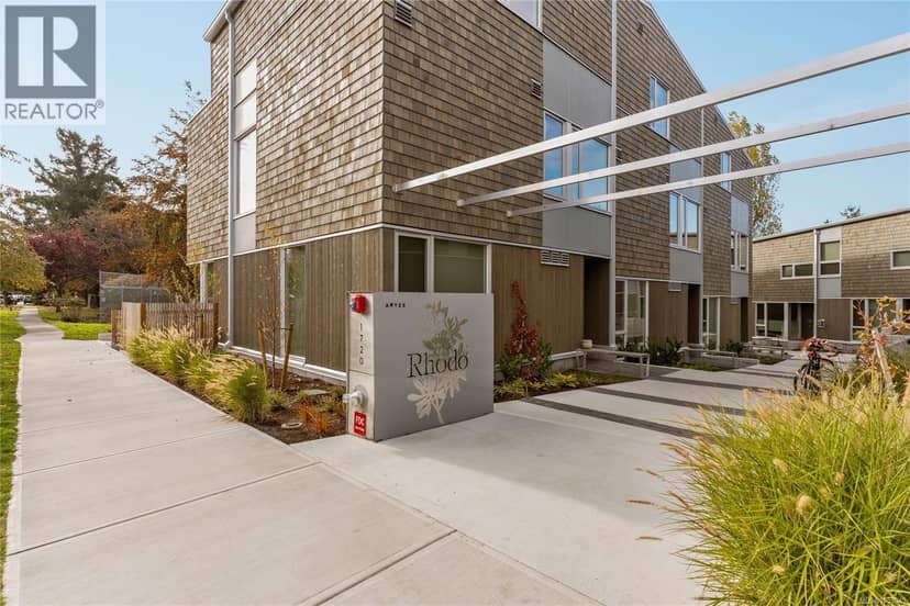 105 1720 Fairfield Rd, Victoria