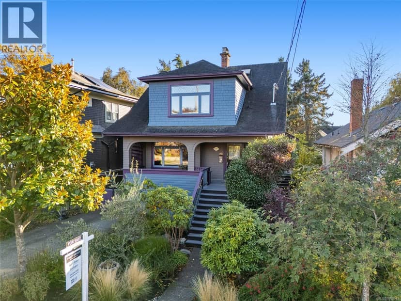 1271 McKenzie St, Victoria