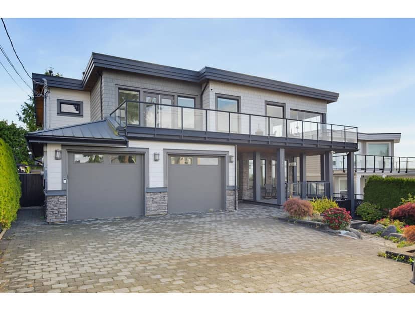 1040 Lee Street, White Rock