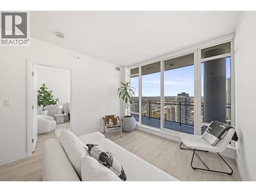 3601 2085 Skyline Court, Burnaby