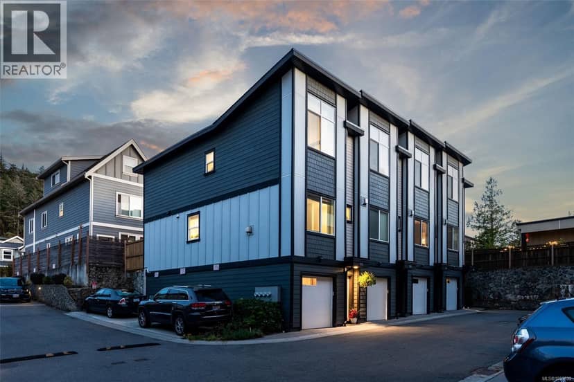 925 Turnstone Ridge, Langford