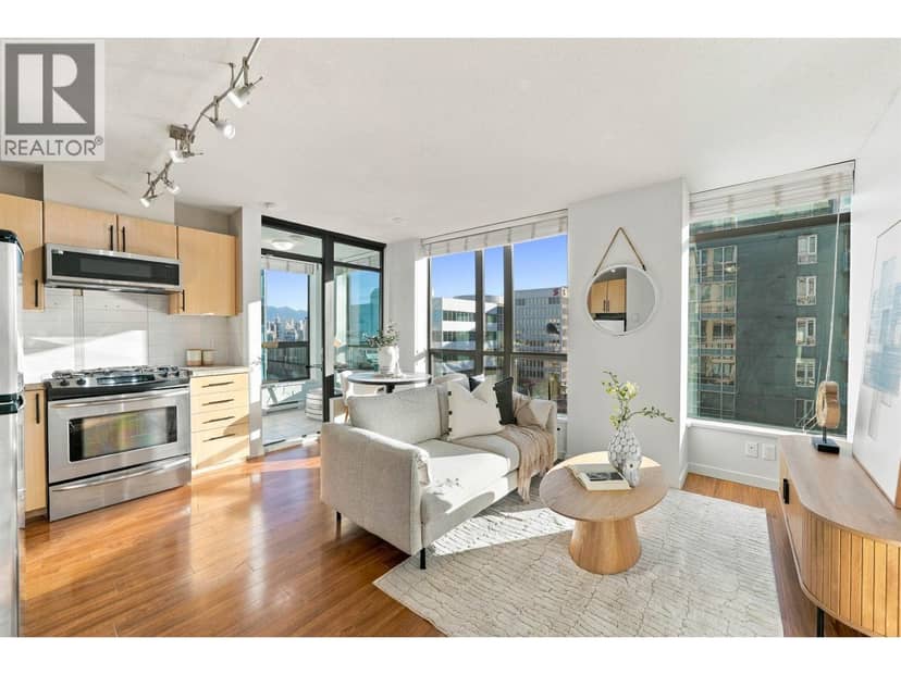 709 1068 W Broadway, Vancouver