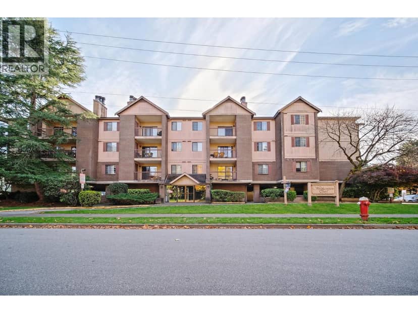339 8500 Ackroyd Road, Richmond