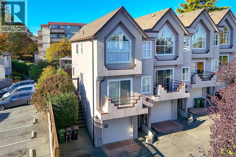 3150 Washington Ave, Victoria