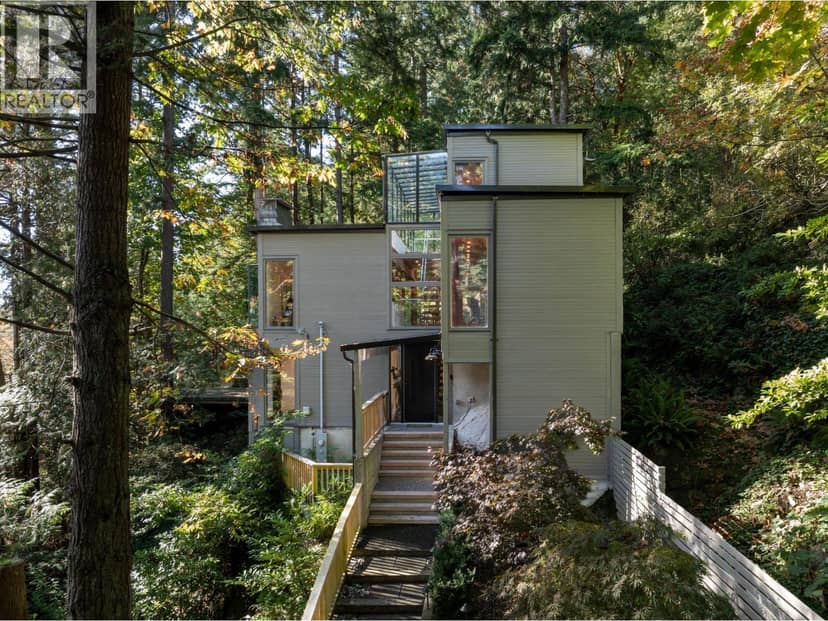 6915 Marine Drive, West Vancouver