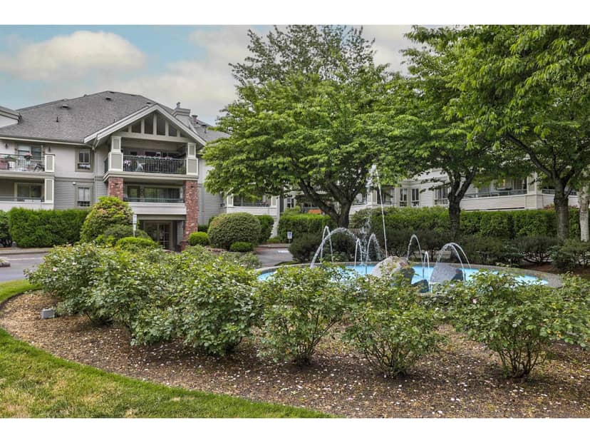 221 22015 48 Avenue, Langley