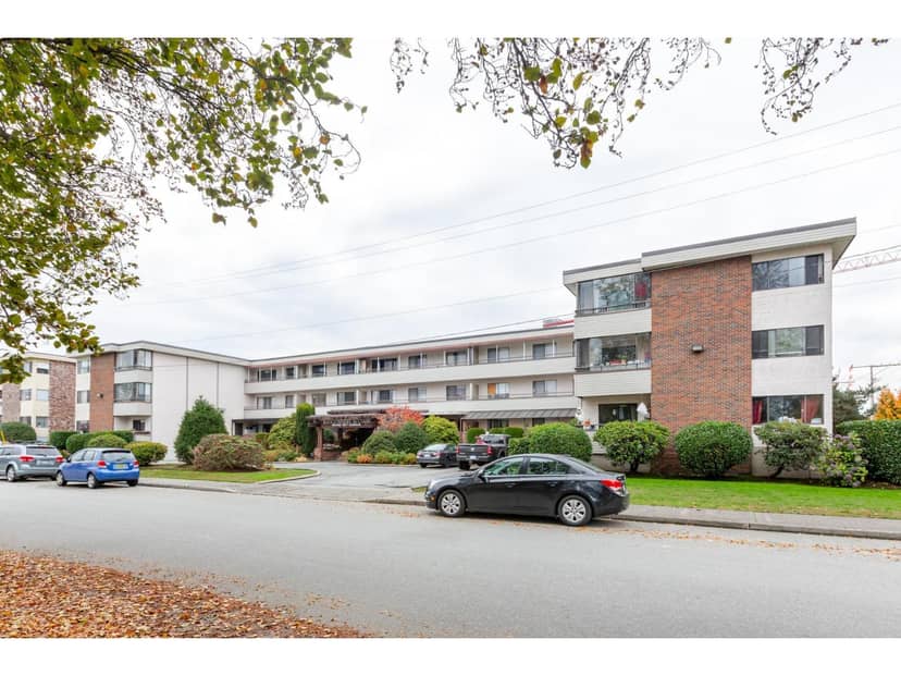 214 20420 54th Avenue, Langley