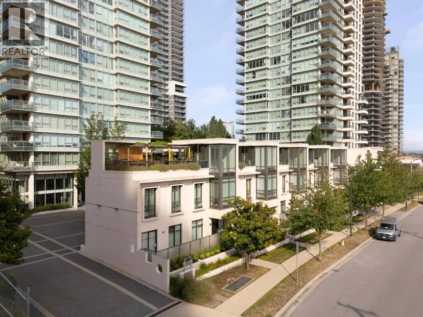 103 2232 Douglas Road, Burnaby