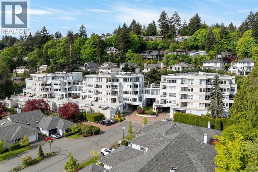 209 5110 Cordova Bay Rd, Saanich